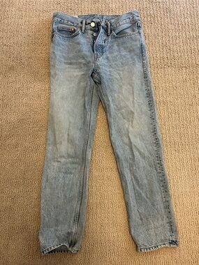 H&M Relaxed Fit Jeans – Light Wash 29/32